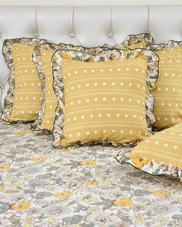 Yellow Cotton Bedding Set with 2 Pillow & 2 Cushion Covers | King Size| 108 x 108 inches For Sale