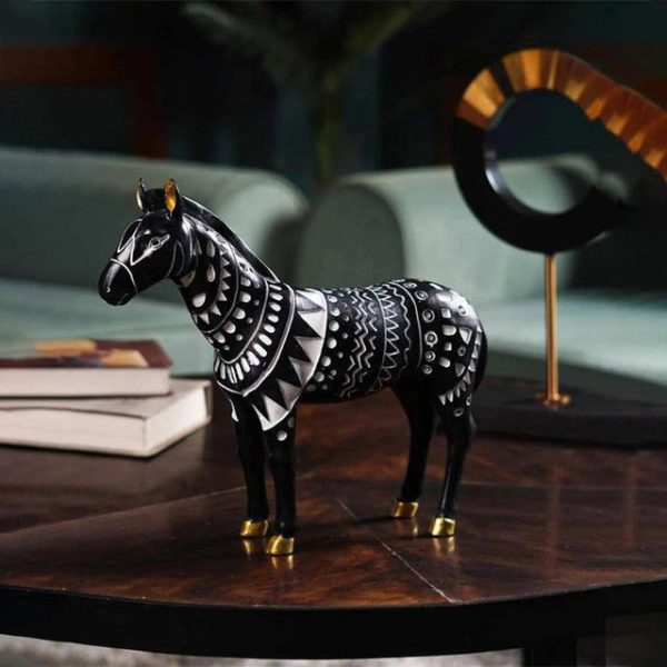 Savanna Serenity Tribal Horse Artistry Online