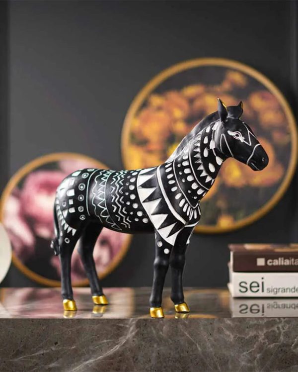 Savanna Serenity Tribal Horse Artistry Online