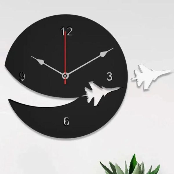 Airplane Designer Theme Wooden Wall Clock Fashion