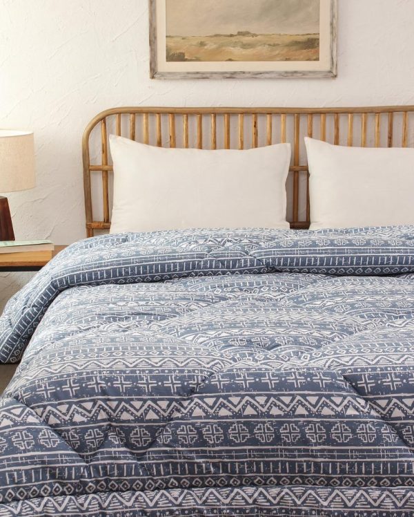 Blue Kullu Patti Cotton Comforter | Single Size | 60 x 90 inches Online now