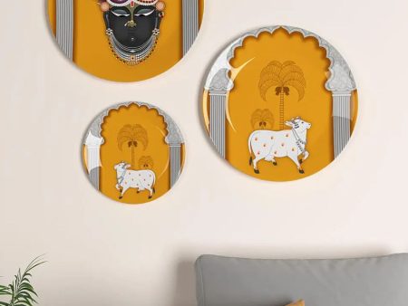 Krishna & Kamdhenu Picchwai Design Ceramic Decorative Wall Plates | Set of 3 Supply